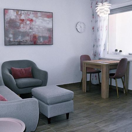 Apartman Bonbon Belisce Extérieur photo